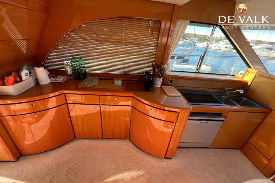 Beneteau Antares 13.80 usado à venda