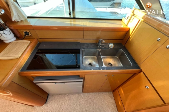 Beneteau Antares 13.80 usado à venda