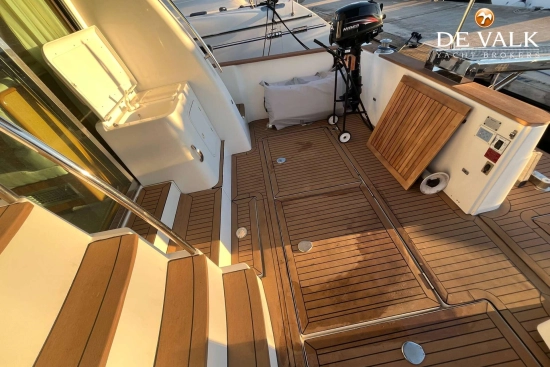 Beneteau Antares 13.80 usado à venda