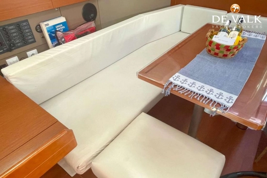Beneteau Oceanis 38 usado à venda