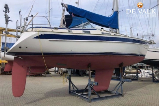 Hallberg Rassy 34 usado à venda