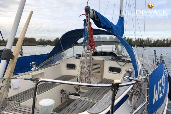 Hallberg Rassy 34 usado à venda