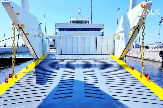 RO PAX LAND CRAFT FERRY 56 de segunda mano en venta