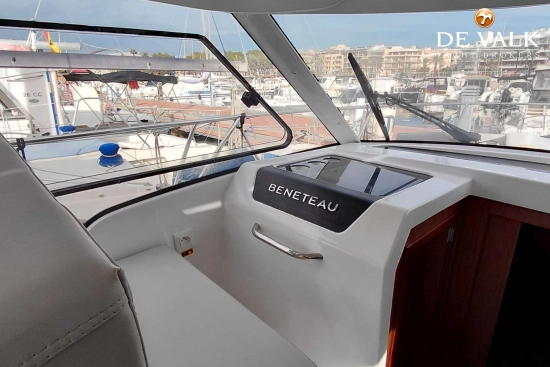 Beneteau Antares Serie 9 usata in vendita