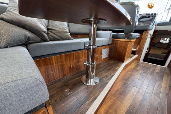 Riviera 39 Flybridge Open usata in vendita