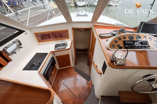 Riviera 33 Flybridge usado à venda