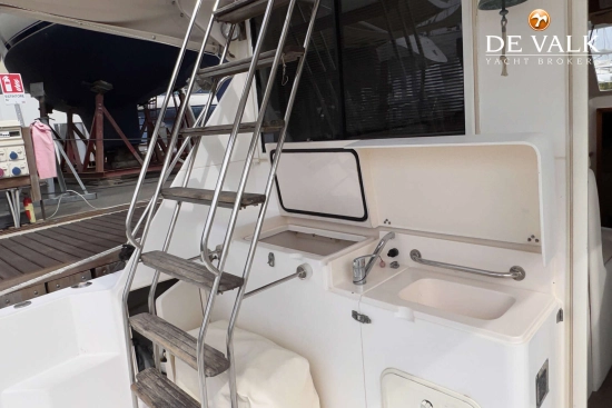 Riviera 33 Flybridge usado à venda