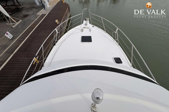 Riviera 33 Flybridge usado à venda