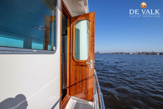 Custom Built Live Aboard 1800 usata in vendita