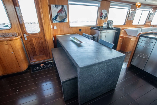 Custom Built Live Aboard 1800 usata in vendita