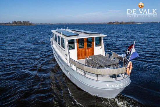 Custom Built Live Aboard 1800 usata in vendita