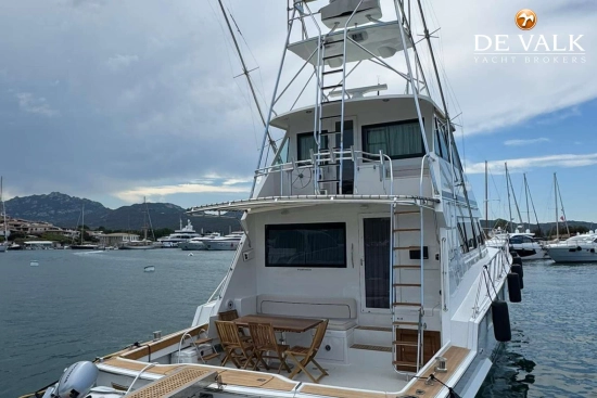 Hatteras Yachts 65 Convertible usado à venda