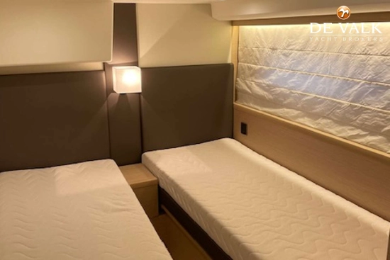 Jeanneau Prestige 50. usado à venda
