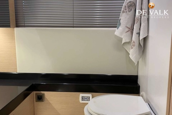 Jeanneau Prestige 50. usado à venda