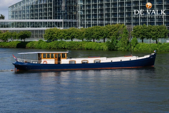 Luxe motor 28 m usado à venda