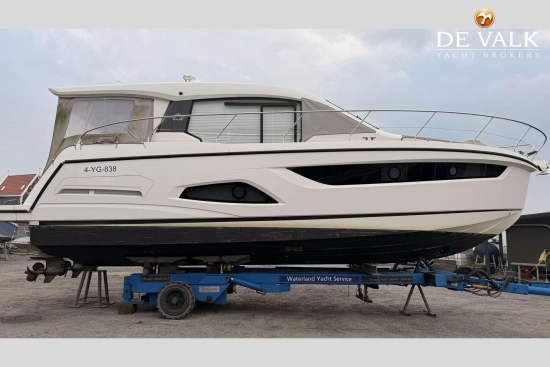 Sealine C390 usado à venda