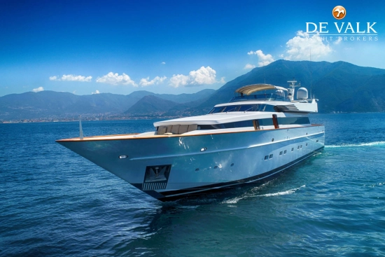 Cantieri di Pisa Akhir 110 usata in vendita