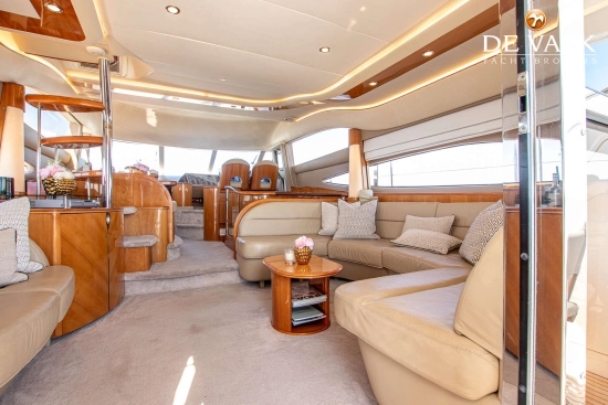 Princess 61 Flybridge usado à venda