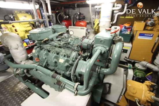 Luxe motor 22 m usado à venda