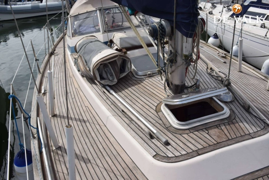 Hallberg Rassy 352 usata in vendita