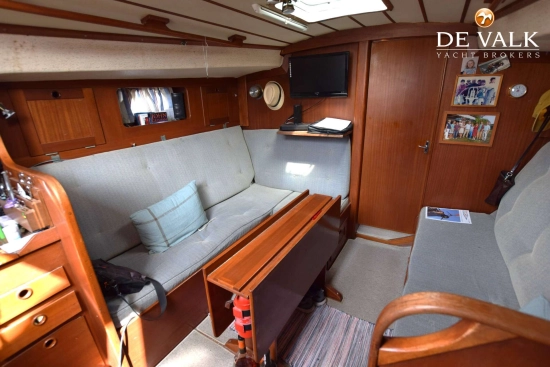Hallberg Rassy 352 usata in vendita