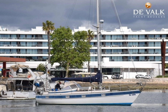 Hallberg Rassy 352 usata in vendita