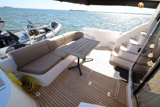 Galeon 530 Fly usado à venda