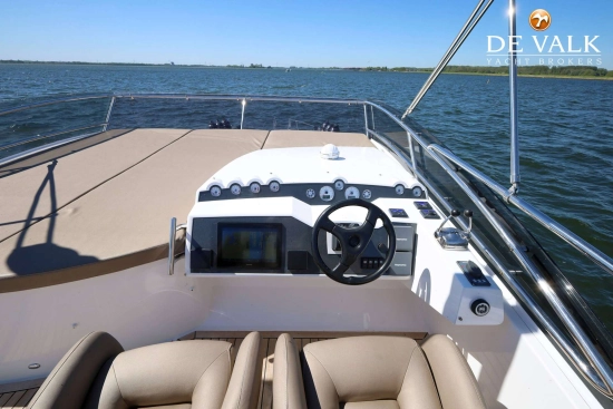 Galeon 530 Fly usado à venda