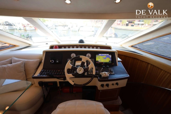 Galeon 530 Fly usado à venda