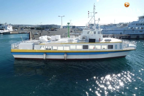 Day Passengers Ship CATAMARAN 26.5 usata in vendita