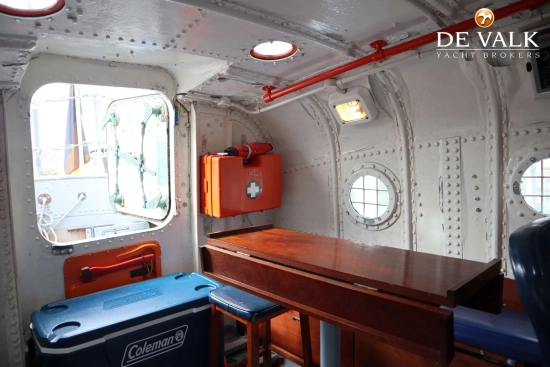 Waarschip 1076 Custom usado à venda