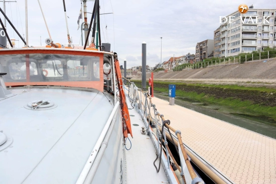 Waarschip 1076 Custom usado à venda