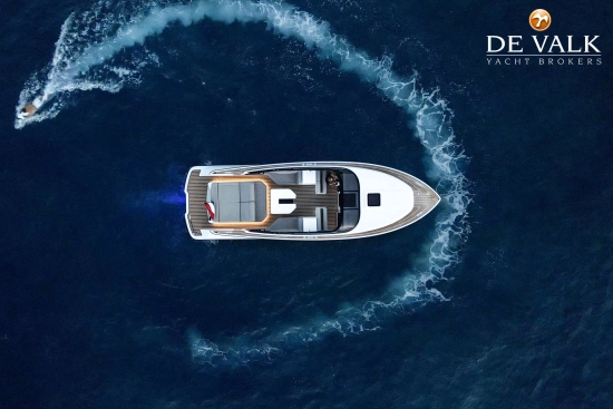Reborn 40 R Cabin usata in vendita