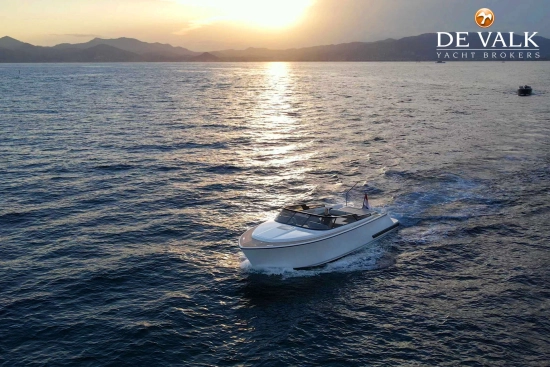Reborn 40 R Cabin usata in vendita