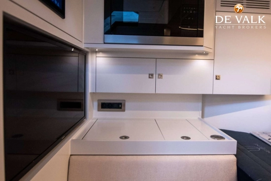Reborn 40 R Cabin usata in vendita