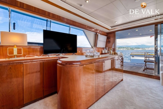 Falcon Yachts 82 usado à venda