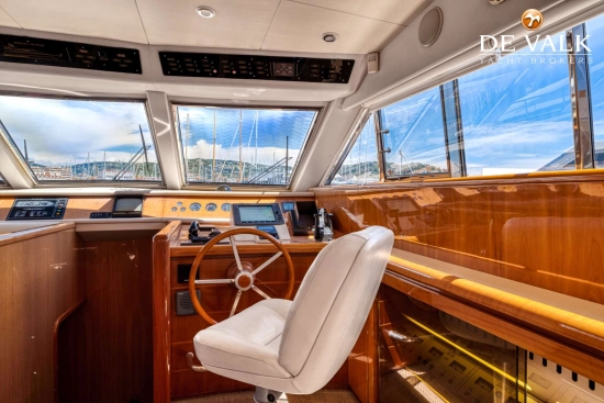 Falcon Yachts 82 usado à venda