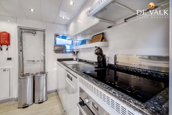 Falcon Yachts 82 usado à venda