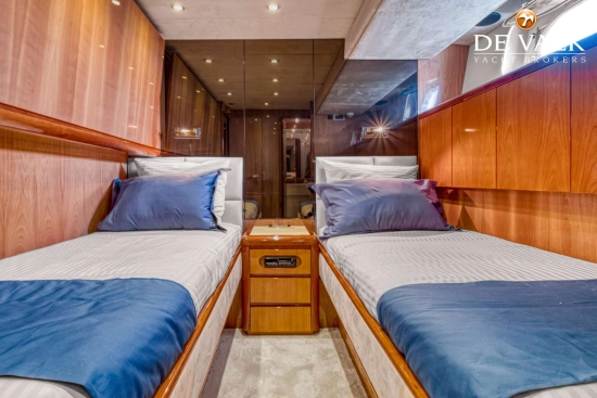 Falcon Yachts 82 usado à venda