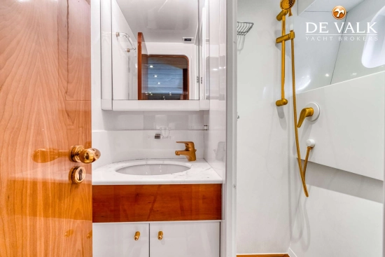 Falcon Yachts 82 usado à venda