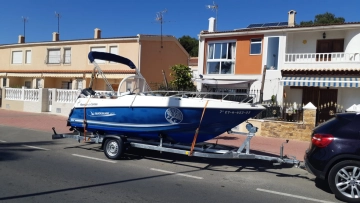 Quicksilver Commander 500 usado à venda