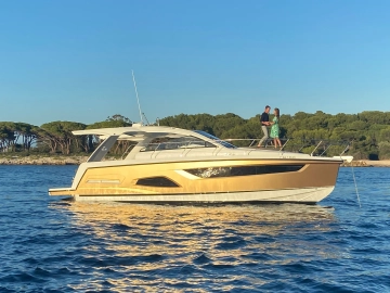 Sealine S390 nuevo en venta