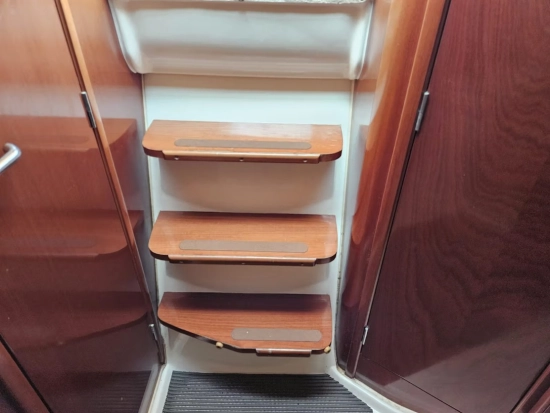Jeanneau Leader 805 usado à venda
