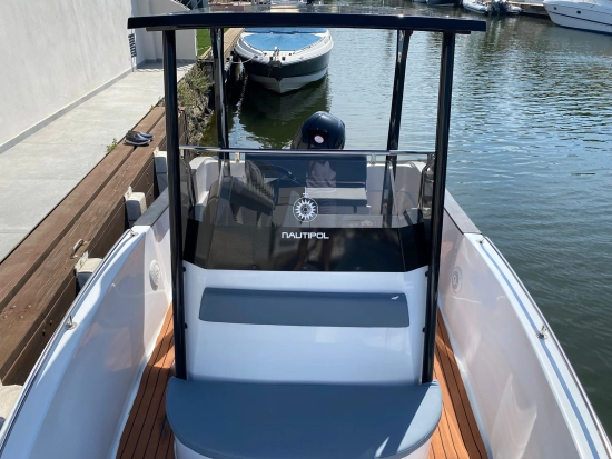 Nautipol Verssus V20 usata in vendita