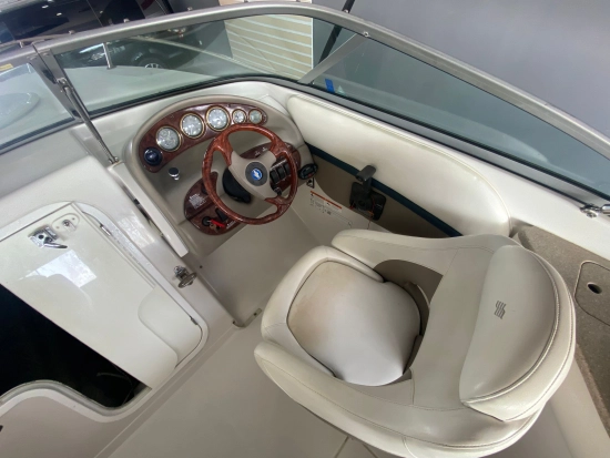 Four Winns SUNDOWNER 225 de segunda mano en venta