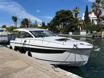 Sealine S335 de segunda mano en venta