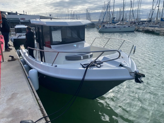 Pacific Craft 750 Timonier usado à venda