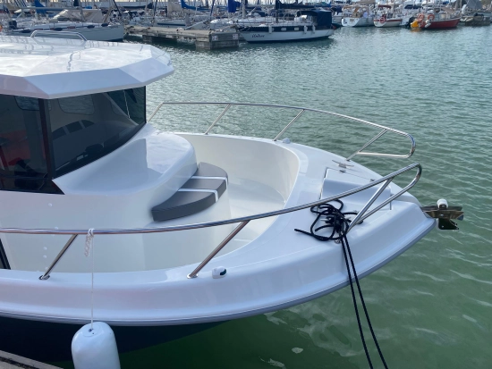Pacific Craft 750 Timonier usado à venda