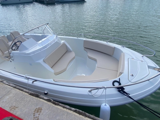 Pacific Craft 695 Open de segunda mano en venta