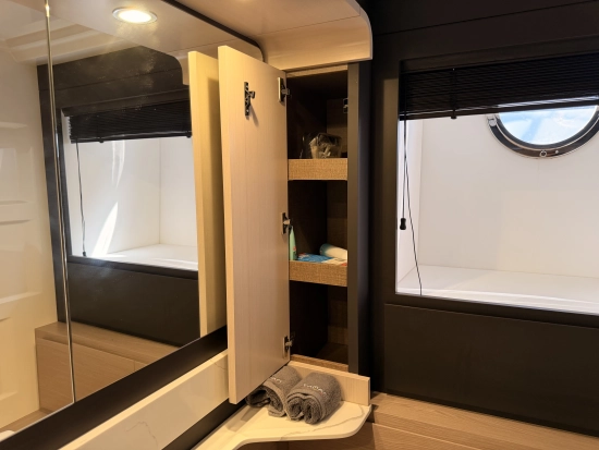 Azimut 66 Flybridge usata in vendita